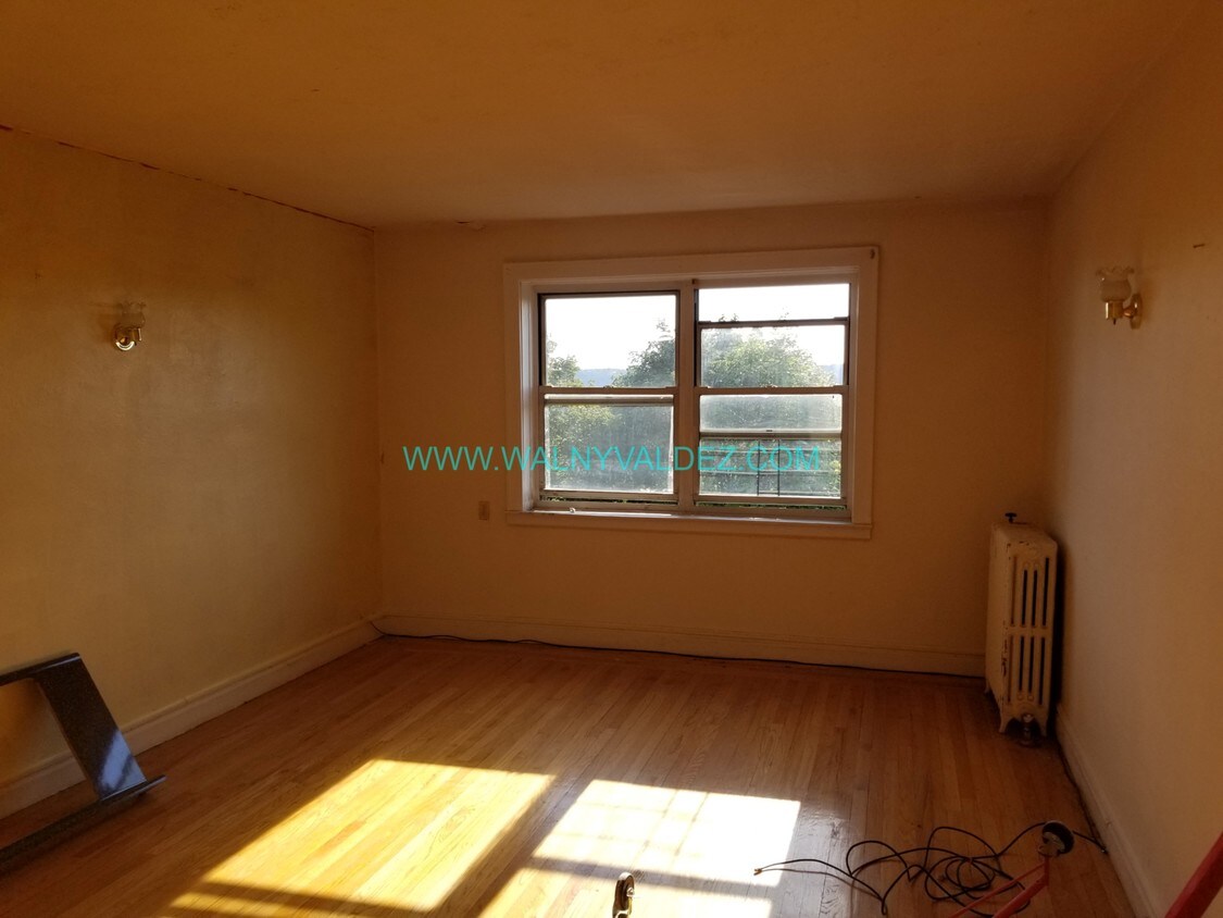 38 Park Ave, Yonkers, NY 10703 Apartments in Yonkers, NY