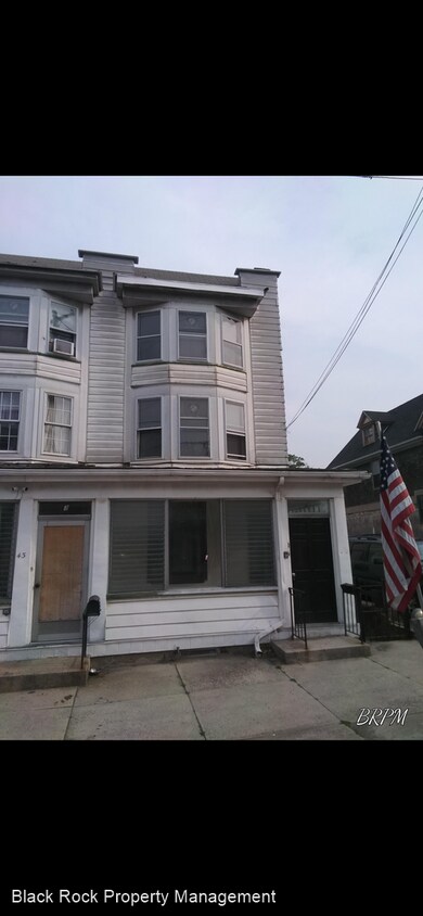 Primary Photo - 5 br, 2 bath House - 41 W Ridge St