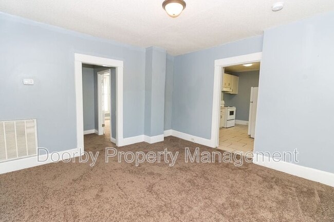 Foto del edificio - 3813 Central Ave