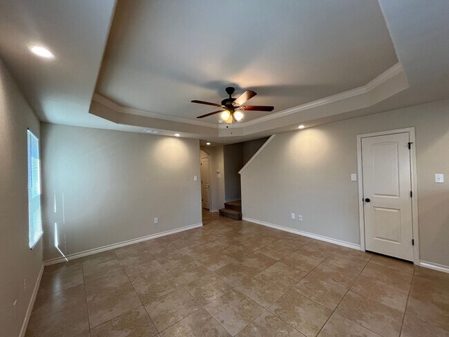 Foto del edificio - 6650 Mia Way #101, San Antonio, TX. 78233