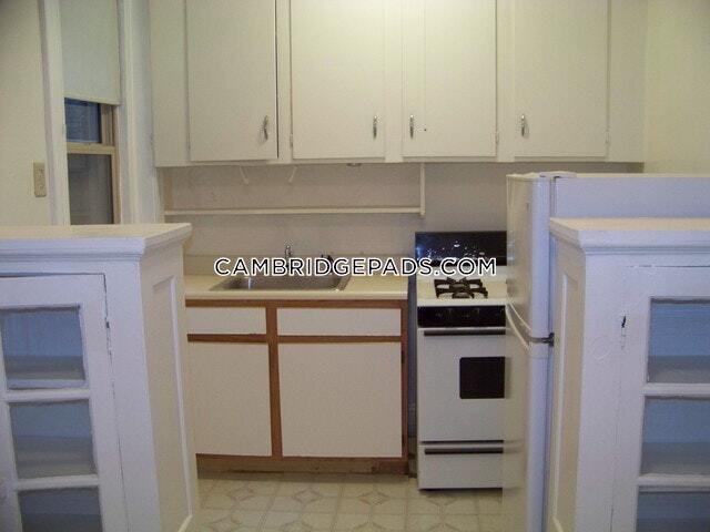 Building Photo - 1616 Massachusetts Ave