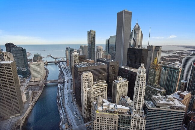 Building Photo - 401 N Wabash Ave