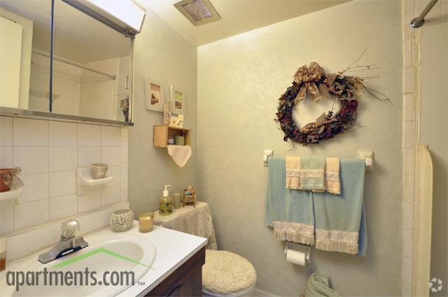 Baño - Pebble Hill Apartments