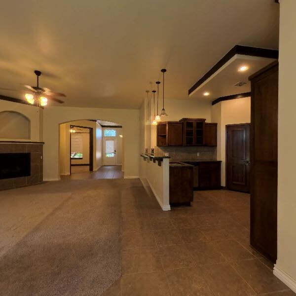Building Photo - Stunning 3-Bedroom Home with Modern Amenities