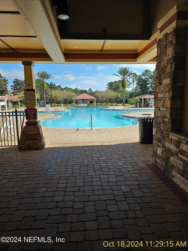 Foto del edificio - Nice 3/2 Condo in Fleming Island