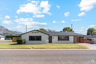 Building Photo - 1455 E Tuckey Ln