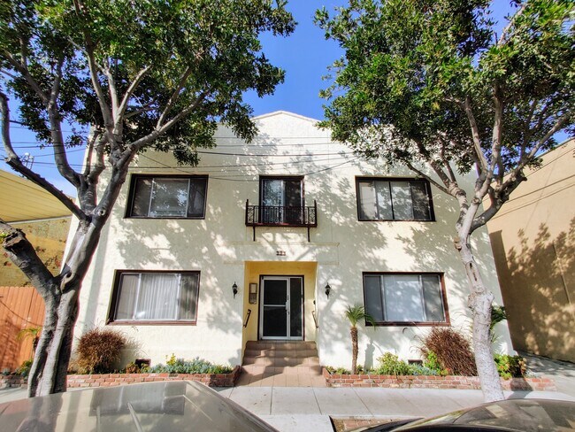 Building Photo - 223 Lime Ave