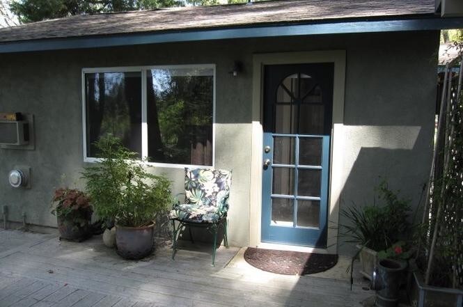 Primary Photo - 6727 Chapman Ln