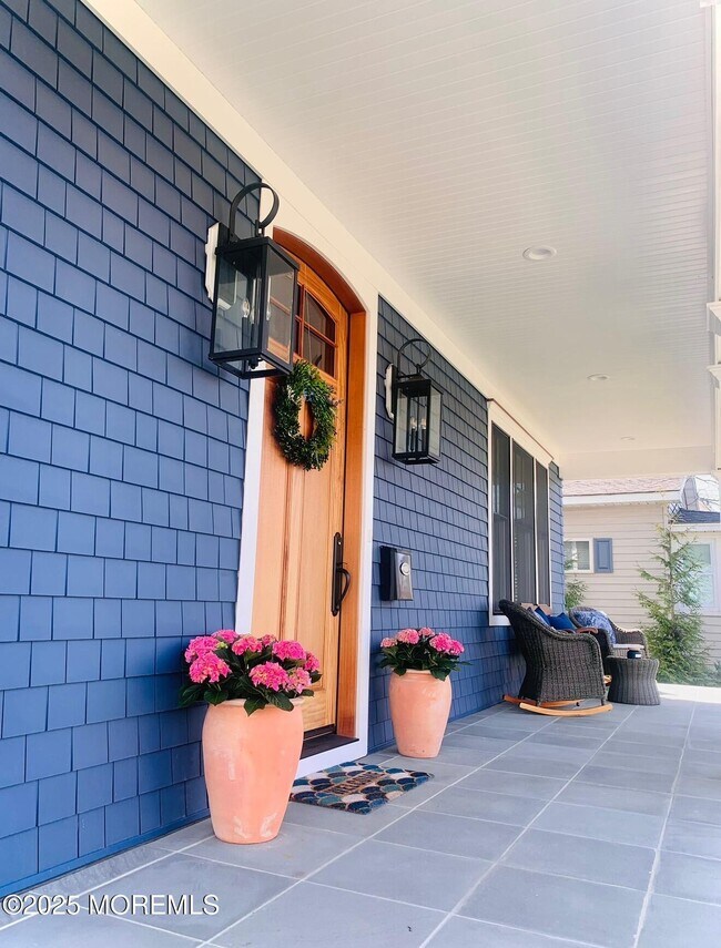 Foto del edificio - 2118 Edgewood Pl