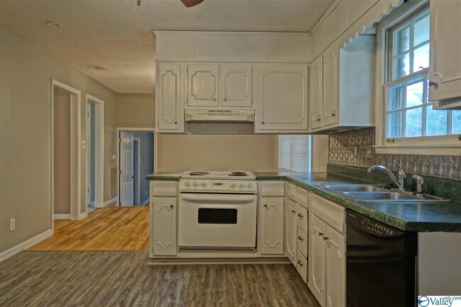 Foto del edificio - 7805 SW Hilton Dr