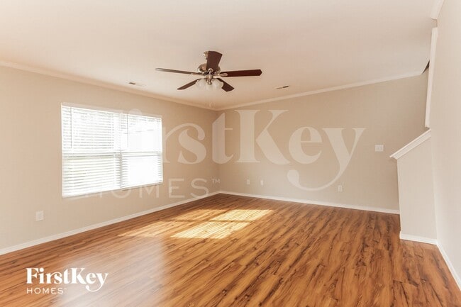 Foto del edificio - 10833 Dry Stone Dr