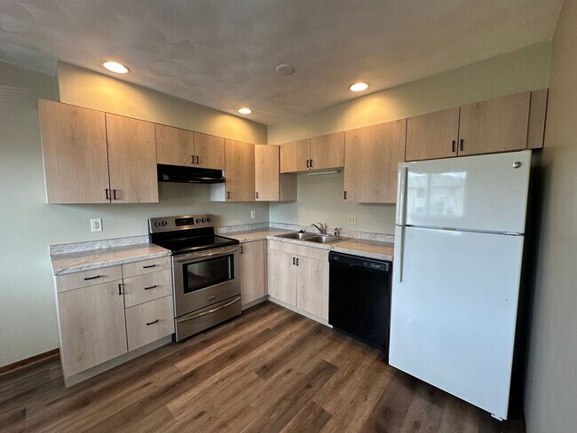 Foto del edificio - 1102 8th St Ct