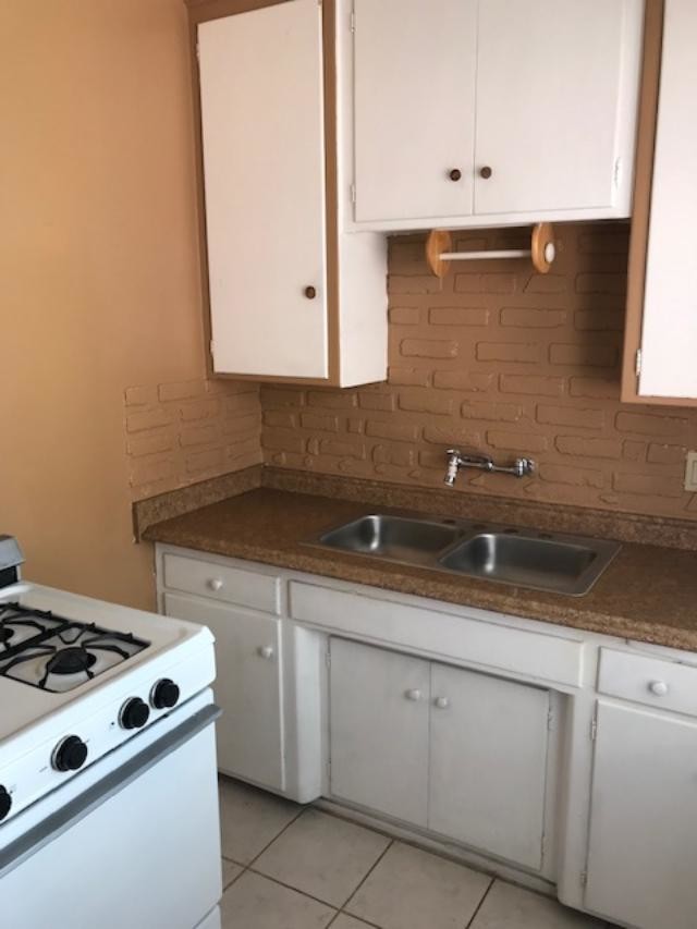 Cocina - 7516 1/2 Draper Ave