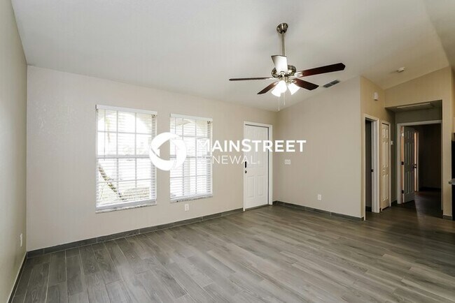 Foto del edificio - 3 Bedroom Pet-Friendly Home in Cape Coral, FL with Main Street Renewal