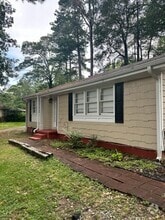 Building Photo - 406 Christopher Dr