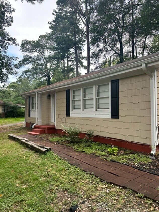 Foto principal - Downtown Gainesville Bungalow