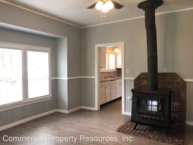 Foto del edificio - 400 Glen Creek Rd NW