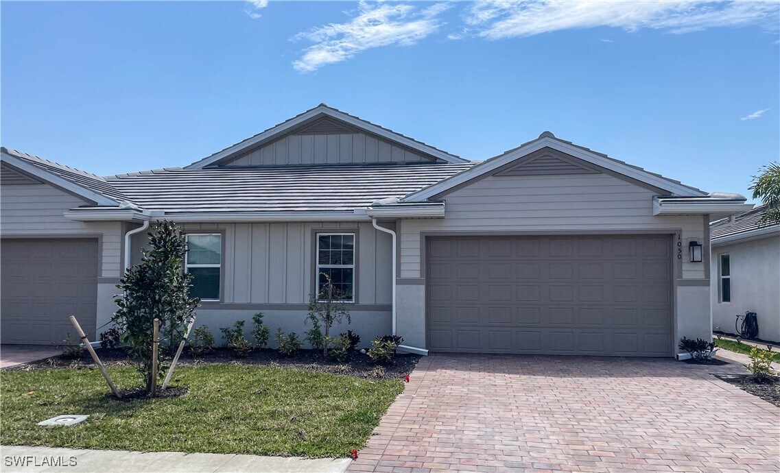 Foto principal - 1050 Enbrook Lp