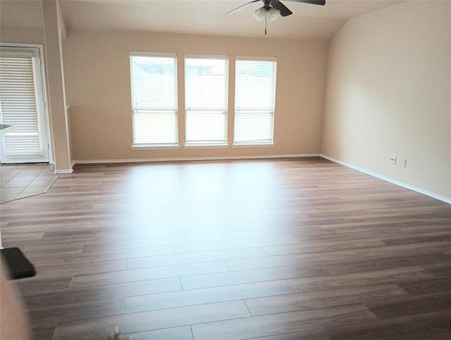 Foto del edificio - 1817 Pecan Grove Dr