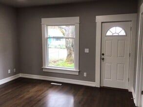 Building Photo - 477 I St