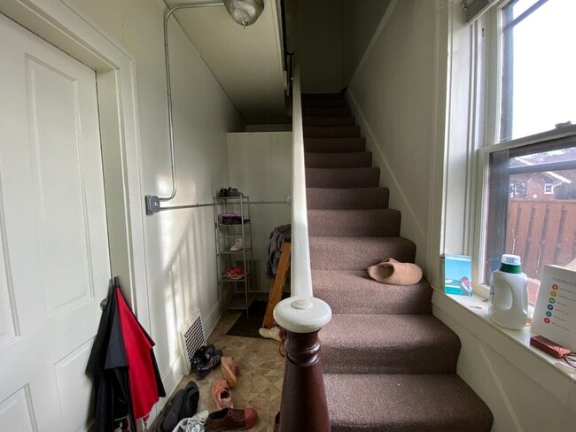 Foto del edificio - 310 N Gilbert St