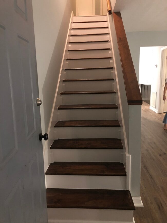 Foto del edificio - 326 W Midvale Ave