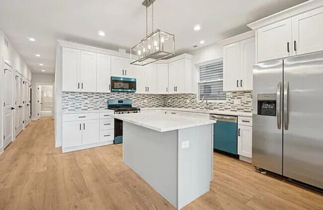Foto del edificio - 630 N Long Ave