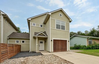 Building Photo - 3203 Carol Ann Dr