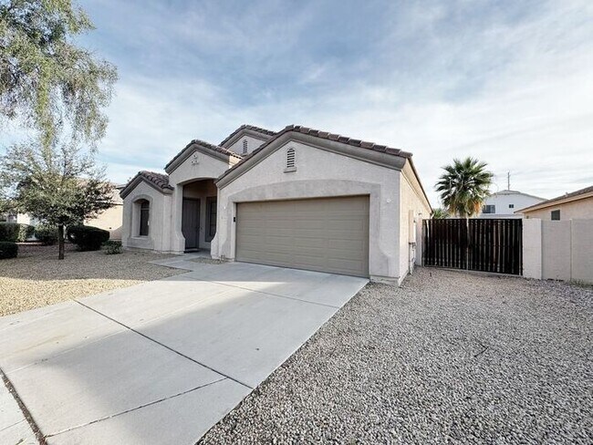 Building Photo - Single-level 4 bed, 2 bath home with tandem 3-car garage and RV gate.