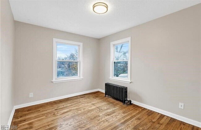 Foto del edificio - 3781 Washington Blvd