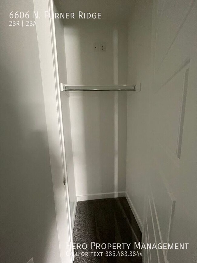 Foto del edificio - 6606 N Furner Rdg