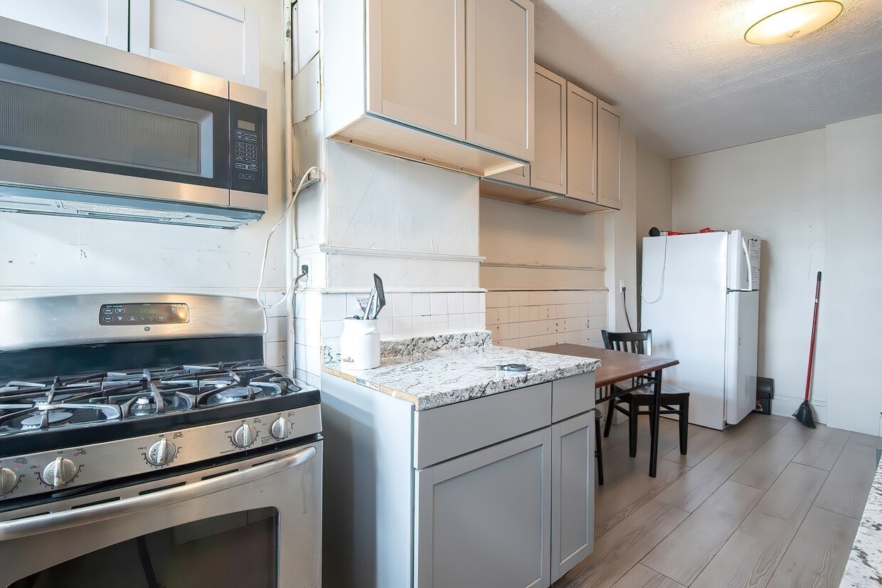Foto principal - 21 Linden St