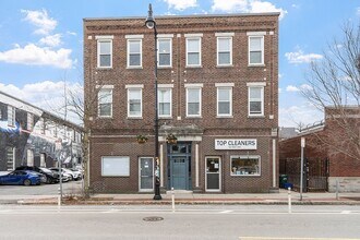 Building Photo - 1298 Cambridge St