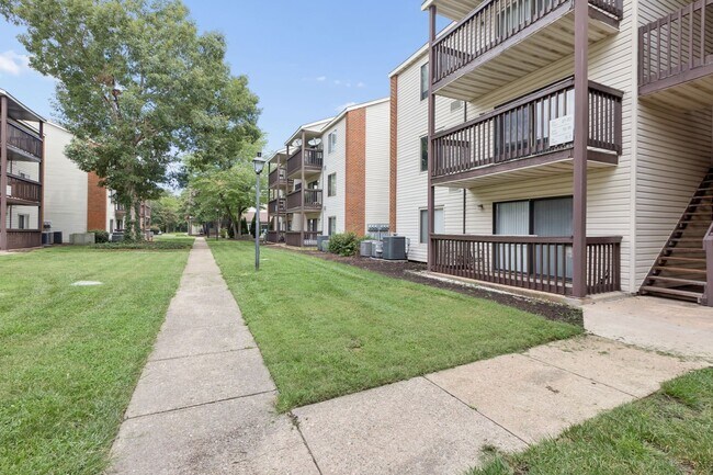 Foto del edificio - 23 Davenport Ct