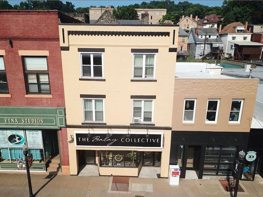 Foto principal - 405 Butler St