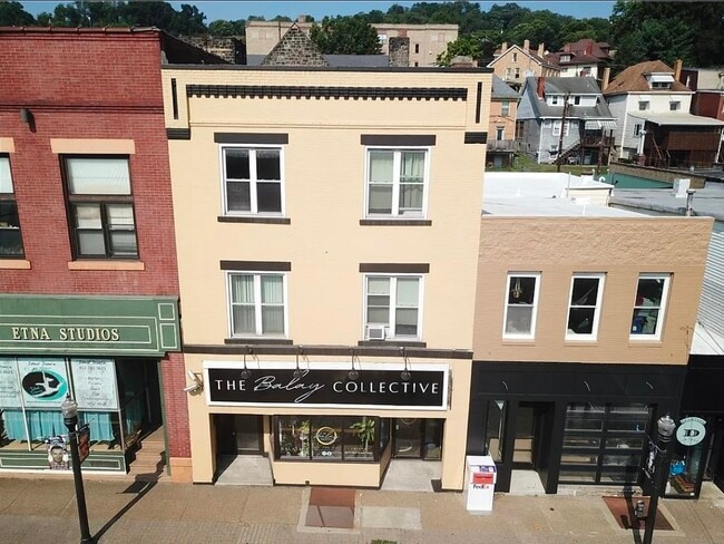 Building Photo - 405 Butler St