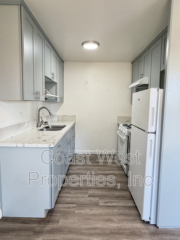 Building Photo - 1618 1/2 Reed Avenue