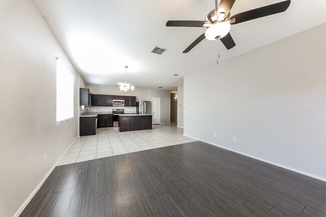 Foto del edificio - 6981 S Blue Hills Dr