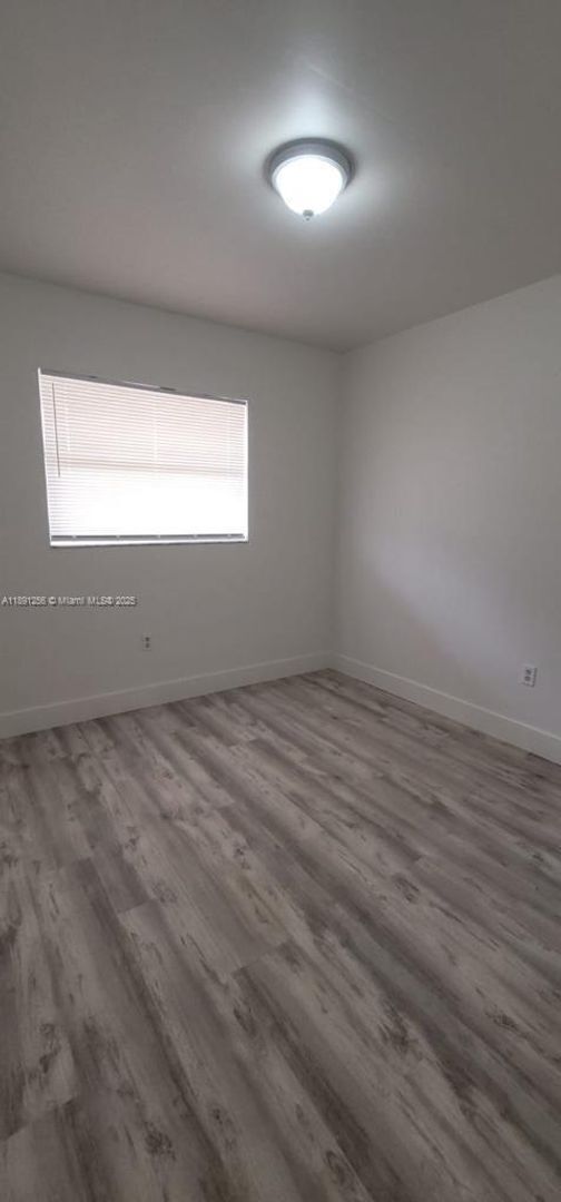 Foto del edificio - 5491 W 24th Ave