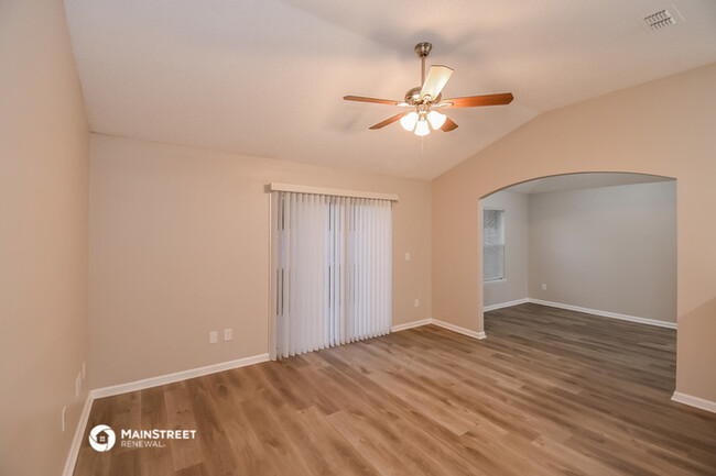 Building Photo - 3011 Brittany Bluff Dr