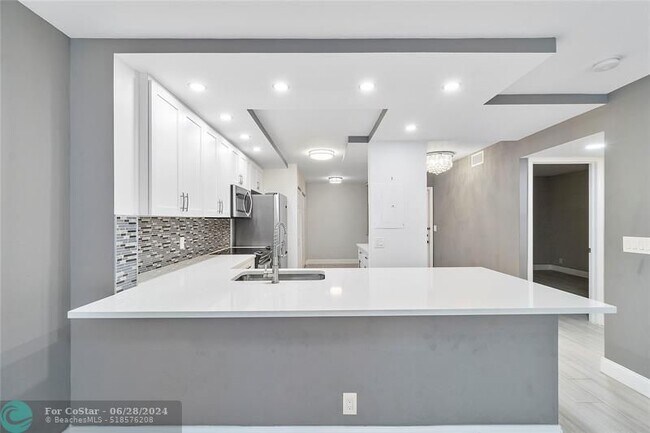 Building Photo - 8300 NW 24th St