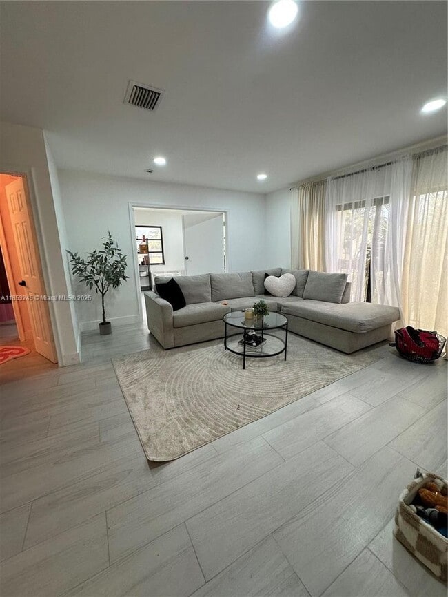 Photo - 8660 SW 149th Ave House