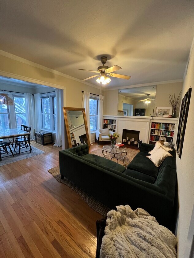 Foto principal - 1516 W Addison St