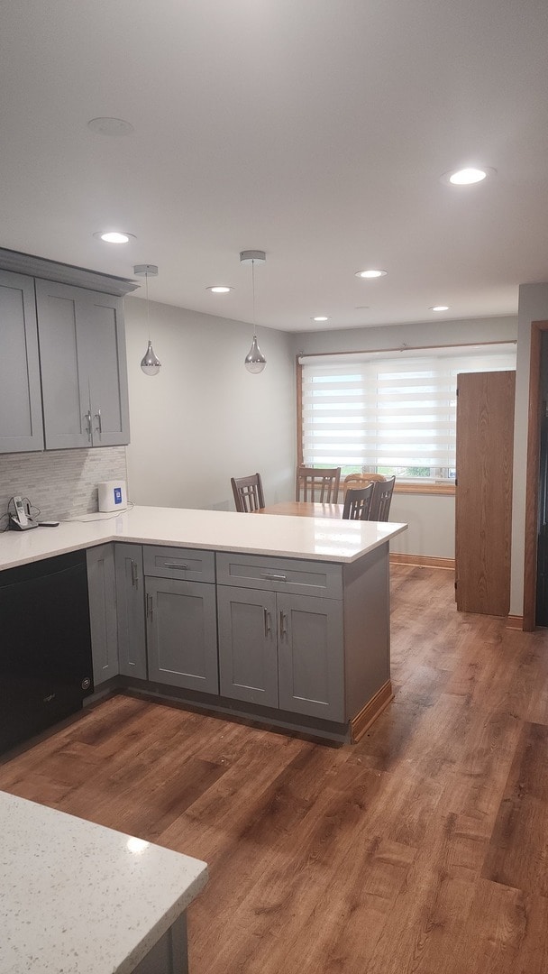 Building Photo - 5432 S Neva Ave