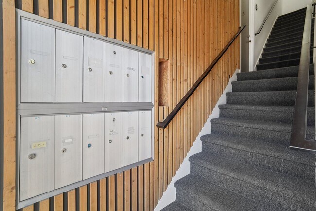 Foto del edificio - Charming 1BR in Walkable Ballard Neighborhood