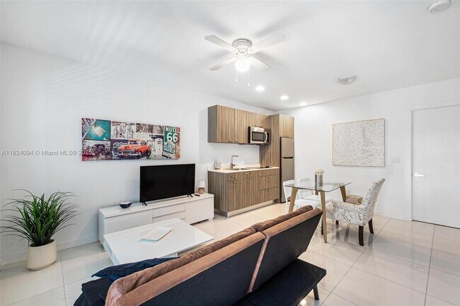 Foto del edificio - 1419 West Ave