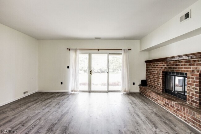 Foto del edificio - 3407 Pinhorn Drive