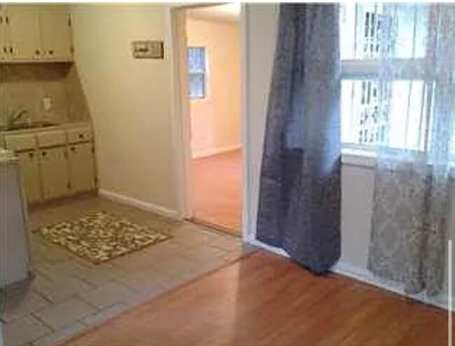 Building Photo - 1755 Lapine Dr