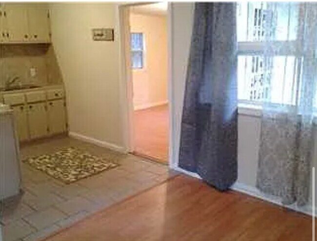 Foto del edificio - 1755 Lapine Dr