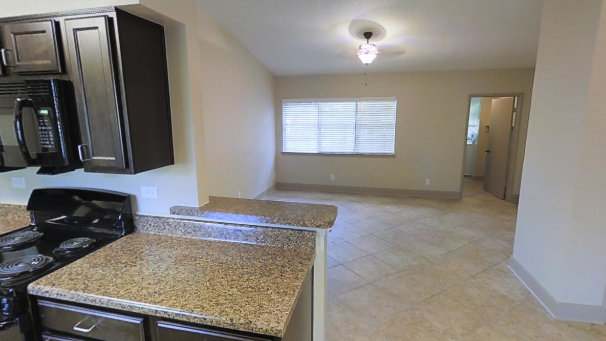 Cane Creek Apartments 484 Foxley Rd Apartment For Rent Doorstepscom